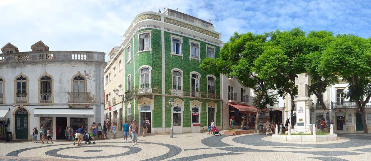 B21 - Oliveira Cozy Flat