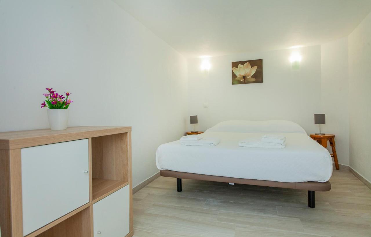 B21 - Oliveira Cozy Flat Apartment Lagos
