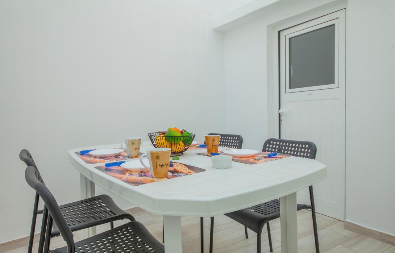 Apartment B21 - Oliveira Cozy Flat *