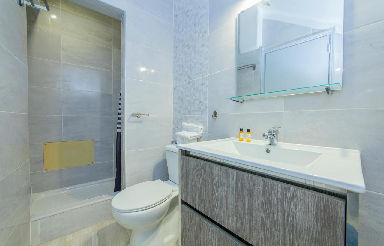 B21 - Oliveira Cozy Flat Apartment Lagos