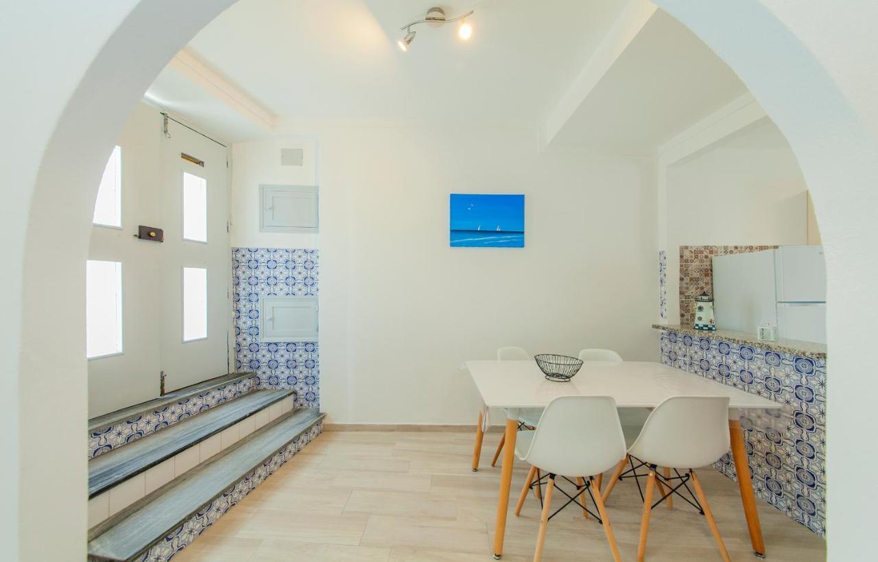 B21 - Oliveira Cozy Flat Lagos